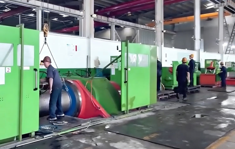 Large-diameter Industrial valves manufacturer WEIZIDOM's factory workshop